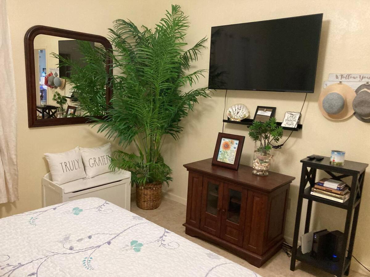 Cozy & Spacious Condo 10Min Walk To Beach เซาท์ปาเดรไอส์แลนด์ ภายนอก รูปภาพ